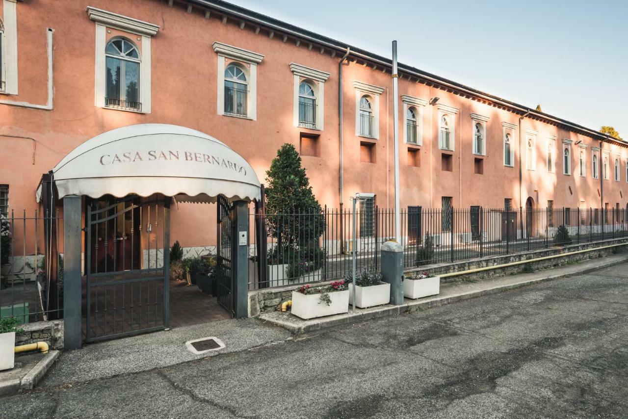 Hotel San Bernardo Рим Екстер'єр фото